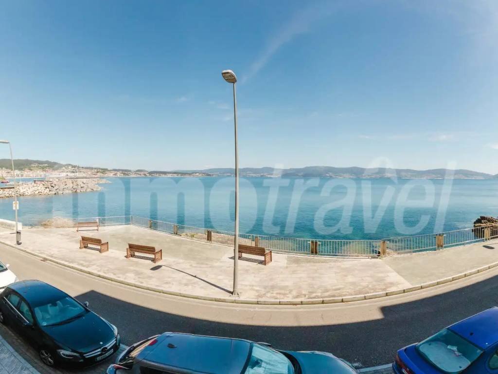 Piso de 100 m² en Sanxenxo