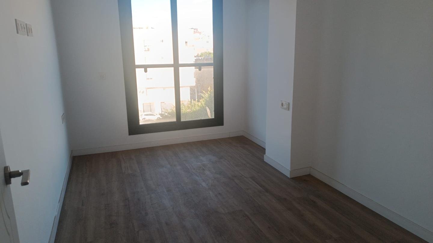 Piso de 80 m² en Melilla