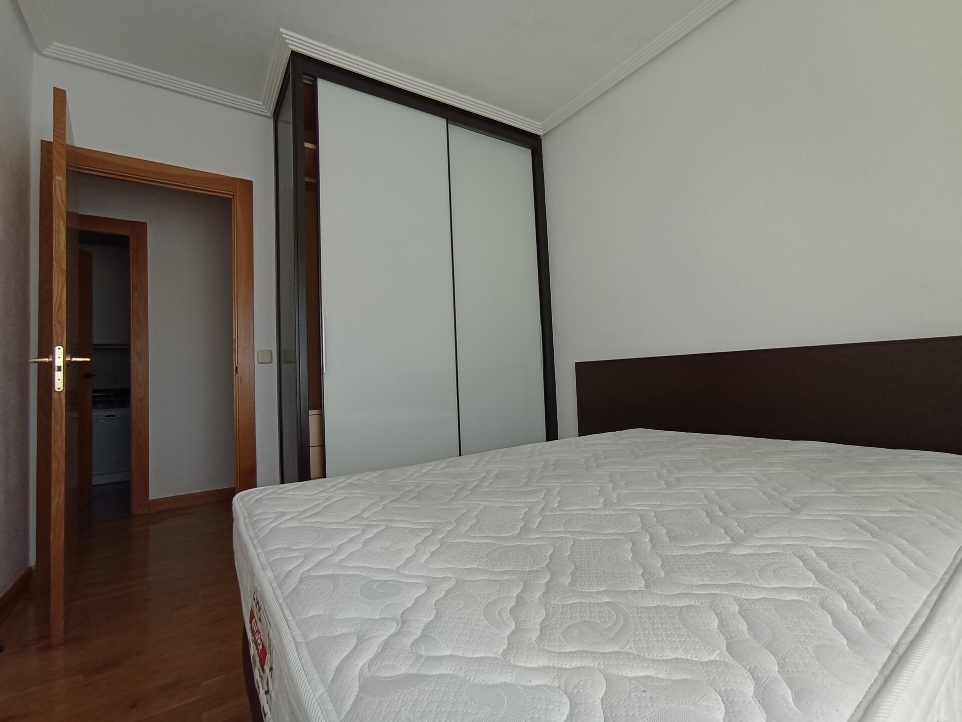 Pis de 94 m² a Barañáin / Barañain
