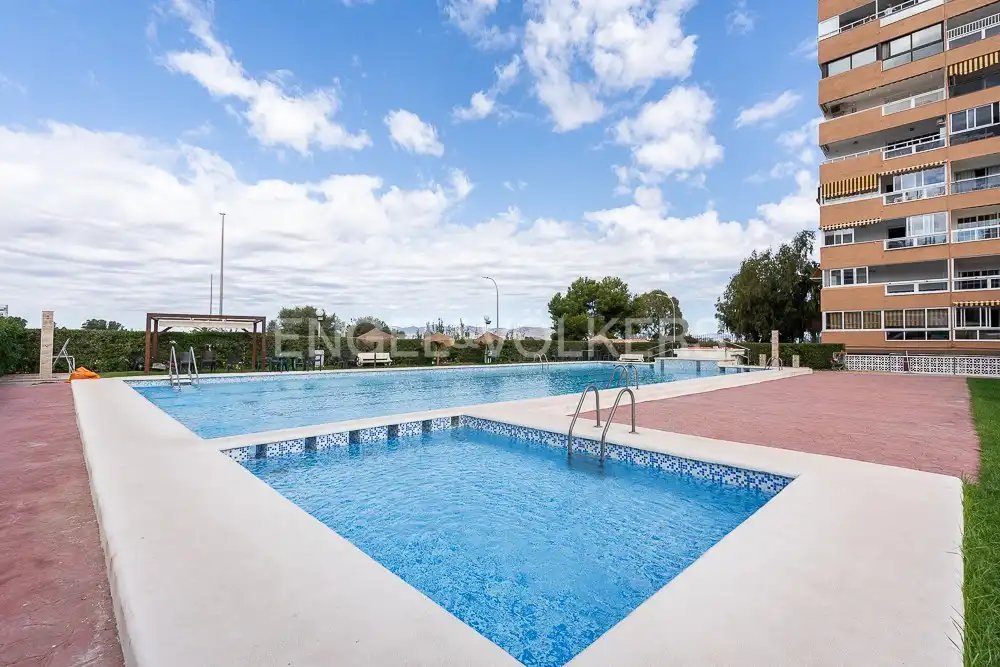 Piso de 95 m² en Puebla de Farnáls