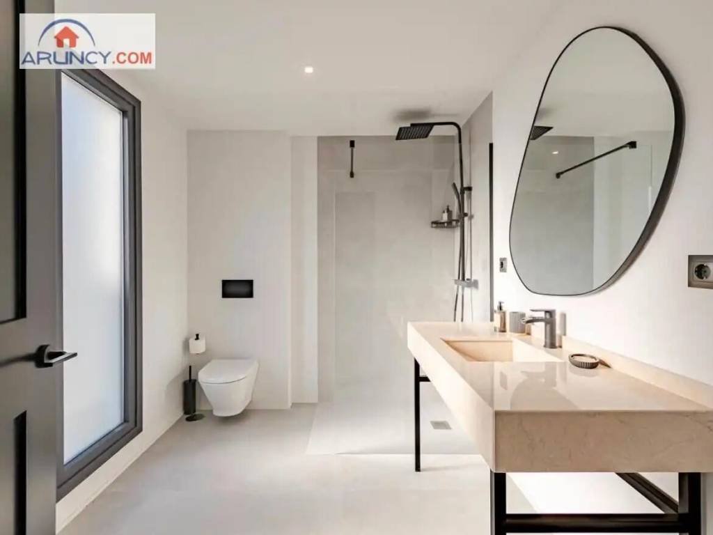 Casa de 322 m² en Mairena del Aljarafe