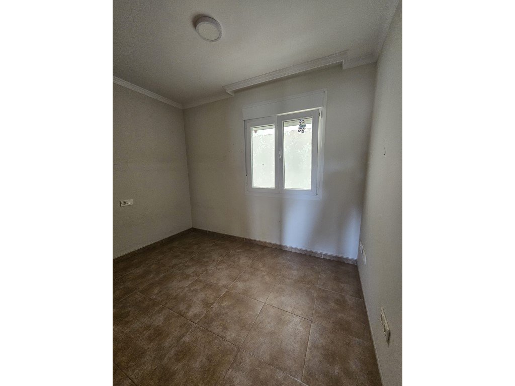 Piso de 80 m² en Alcaucín