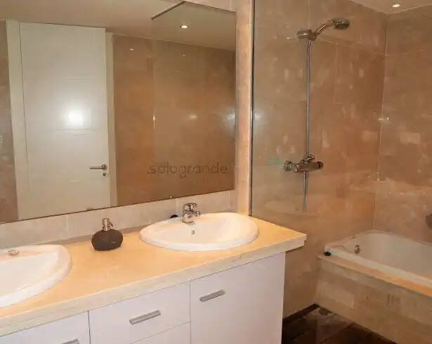 Piso de 197 m² en Manilva