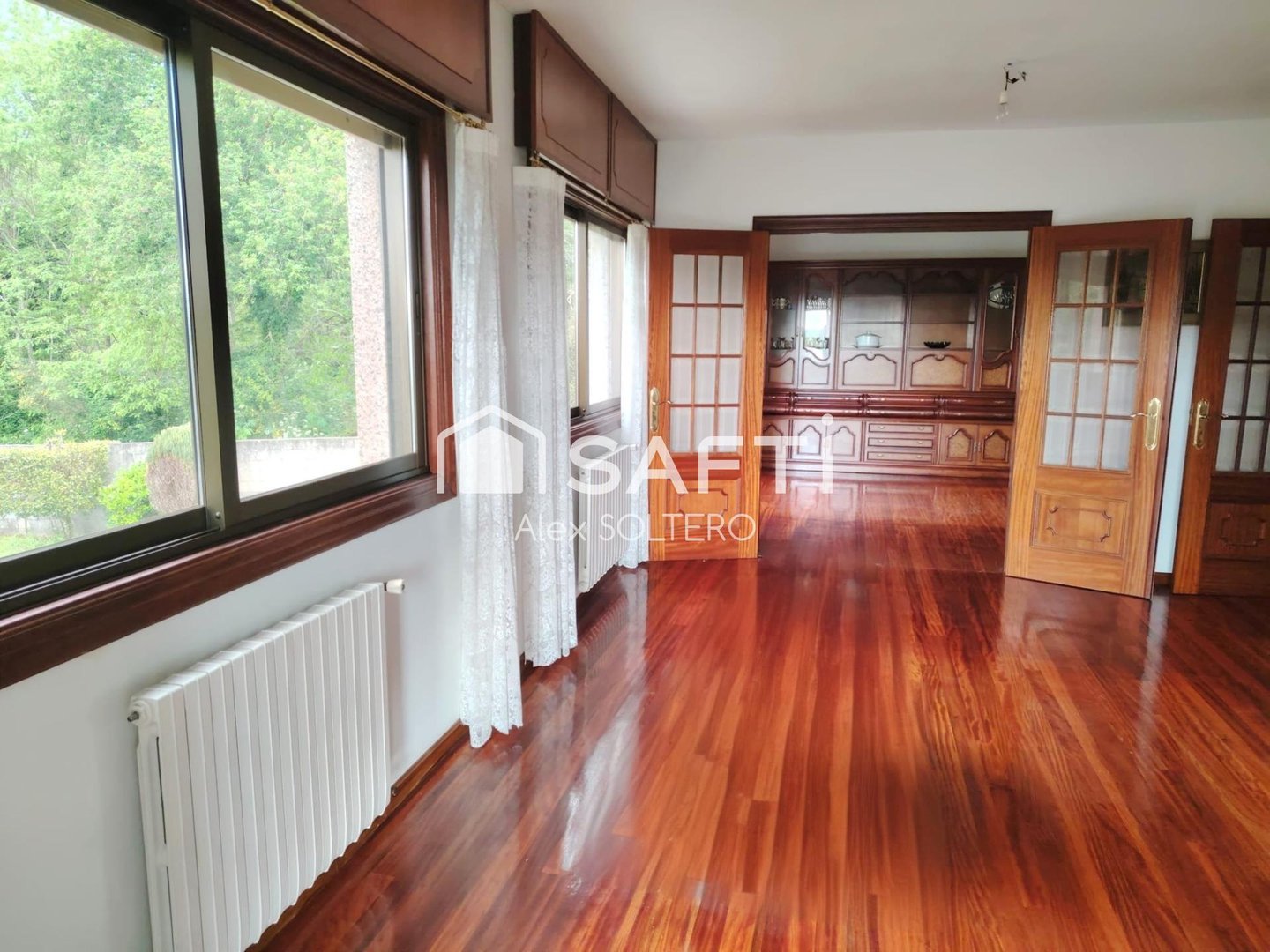 Piso de 345 m² en Vigo