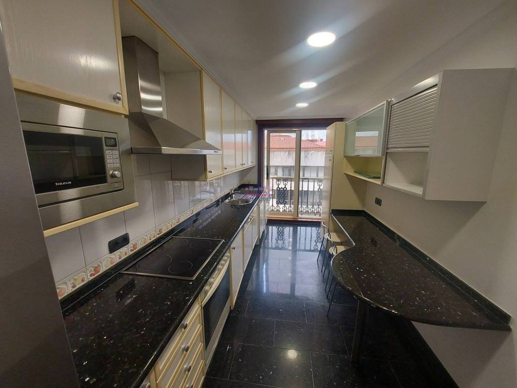 Piso de 86 m² en Vigo