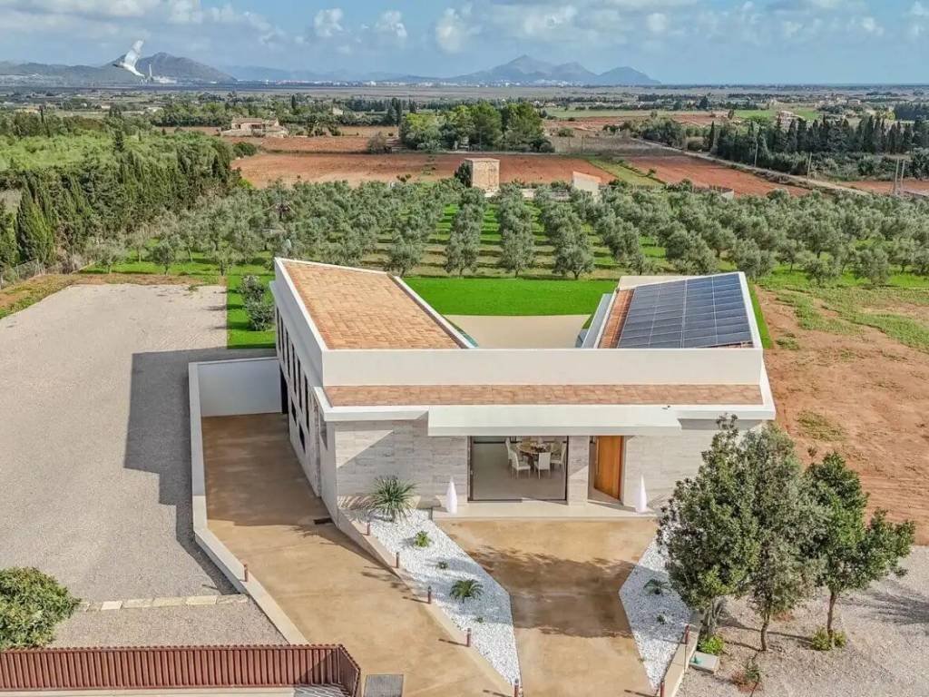 Casa de 260 m² en Muro