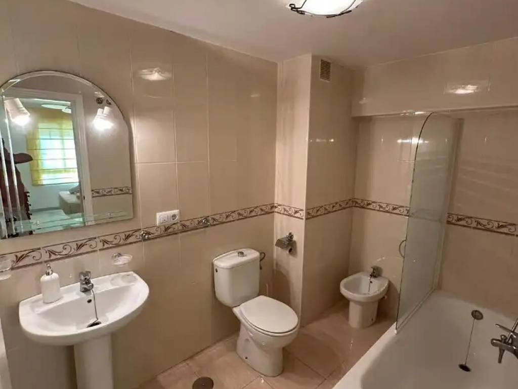 Piso de 90 m² en Almuñécar