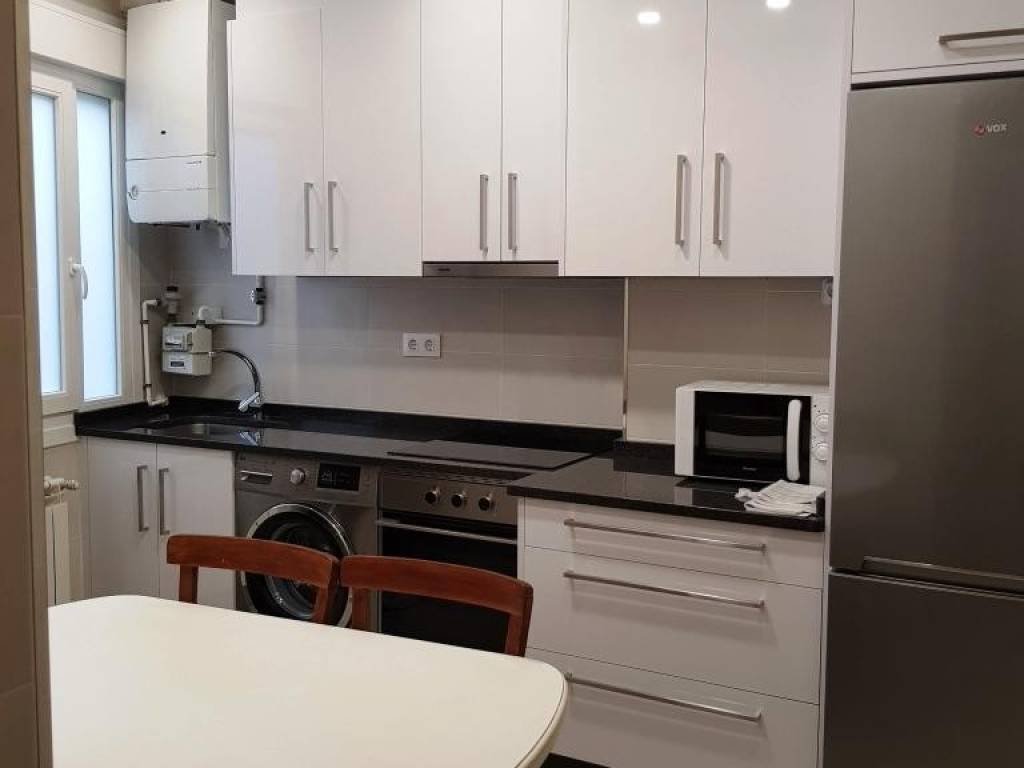 Habitación 120 m², Ourense