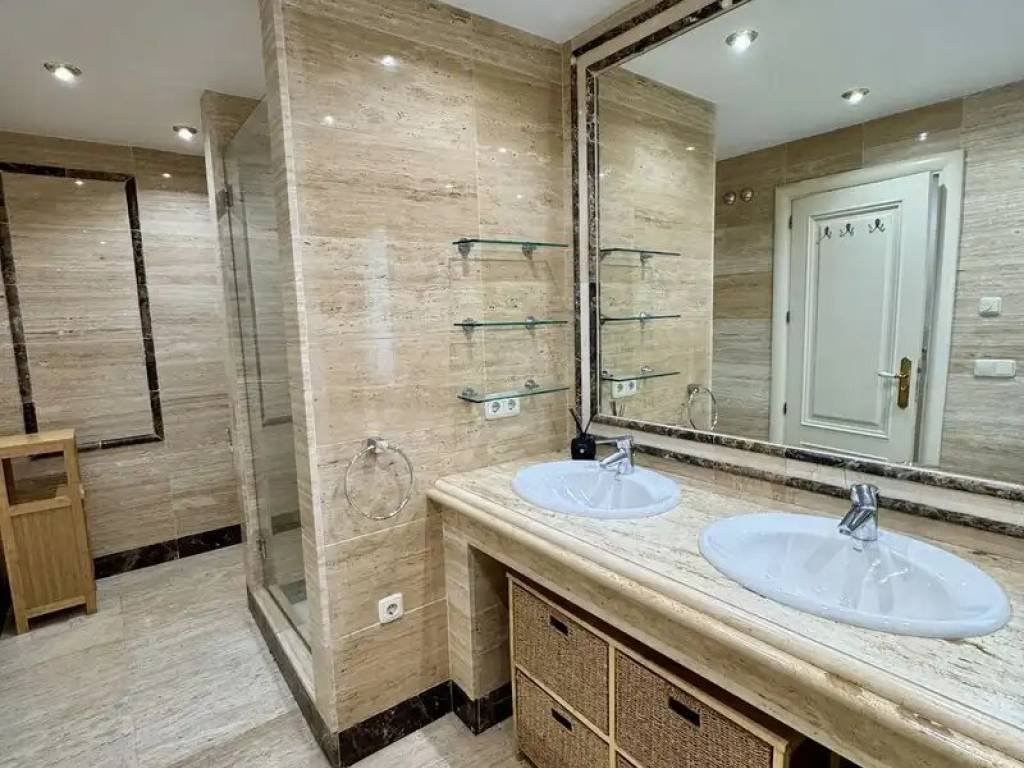 Pis de 132 m² a Marbella