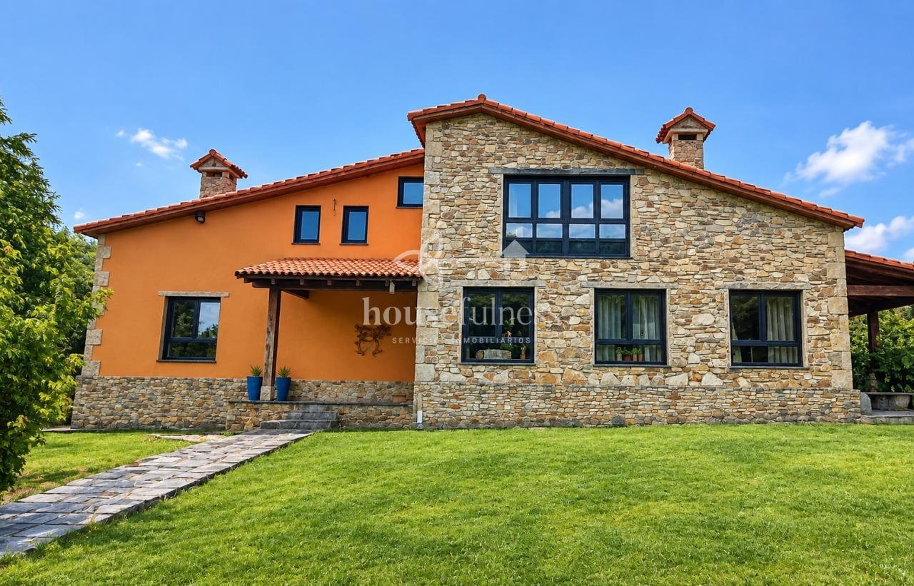 Casa de 5 m² en Ferrol