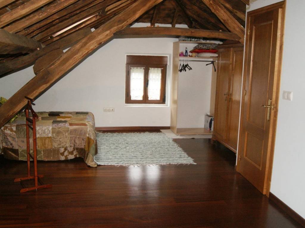 Casa de 150 m² en Valdés