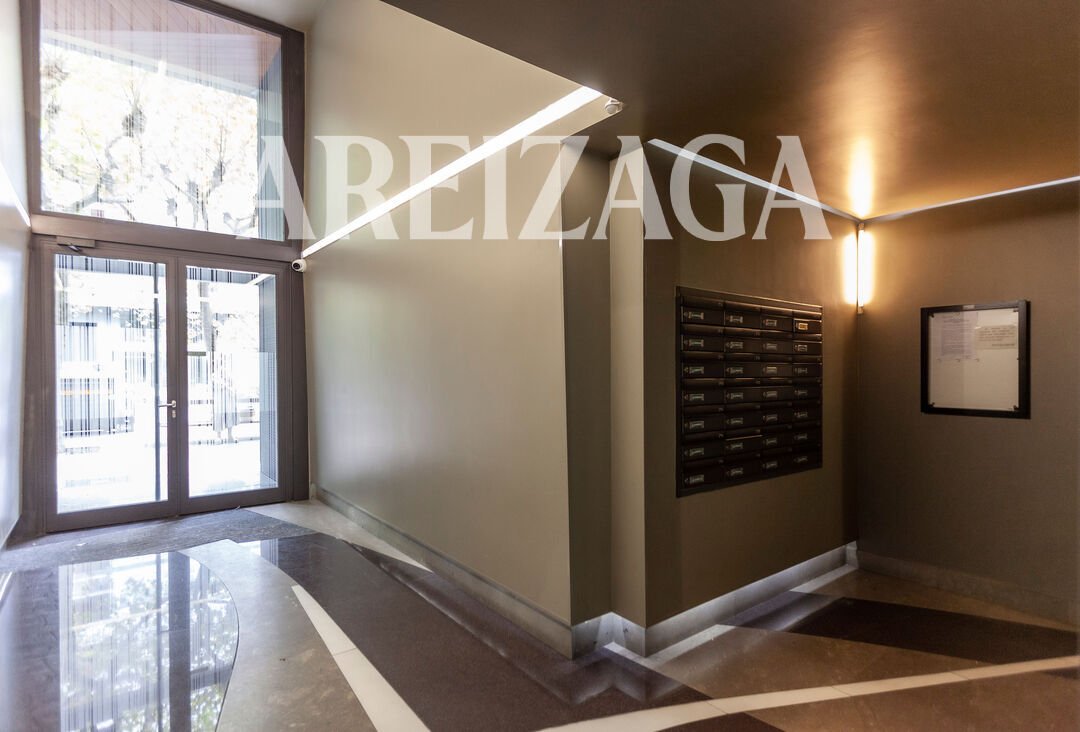 Piso de 85 m² en San Sebastián