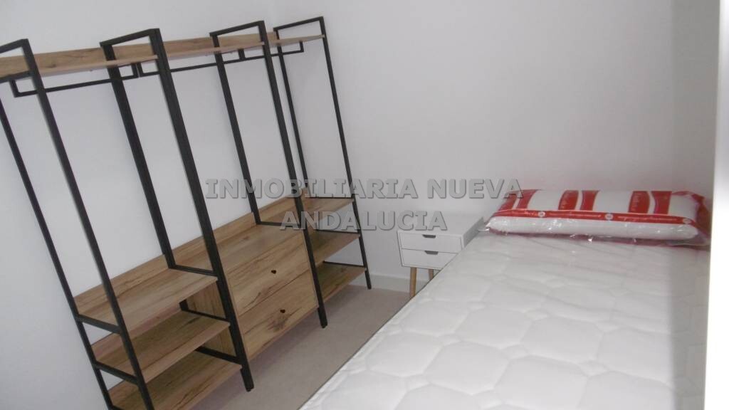 Piso de 90 m² en Almería