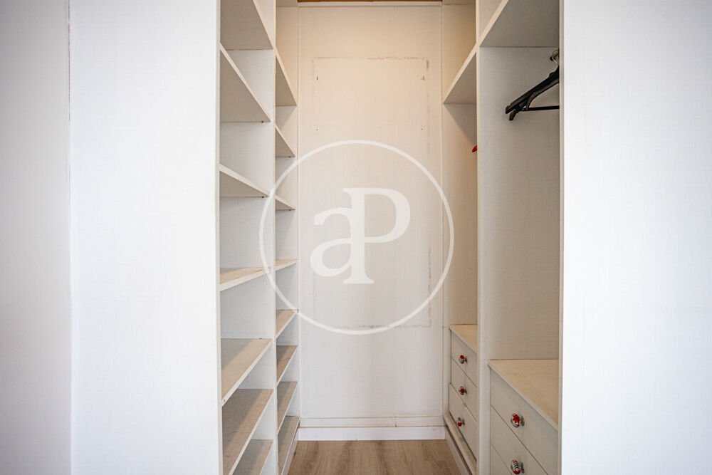 Pis de 79 m² a València