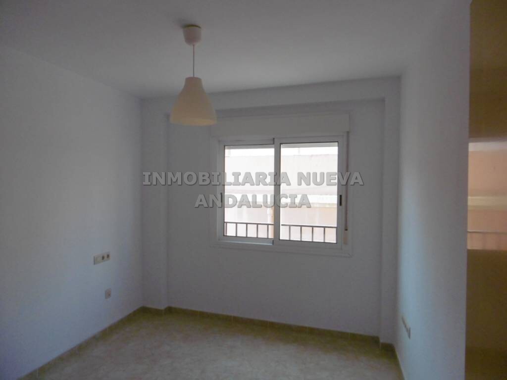 Piso de 90 m² en Almería