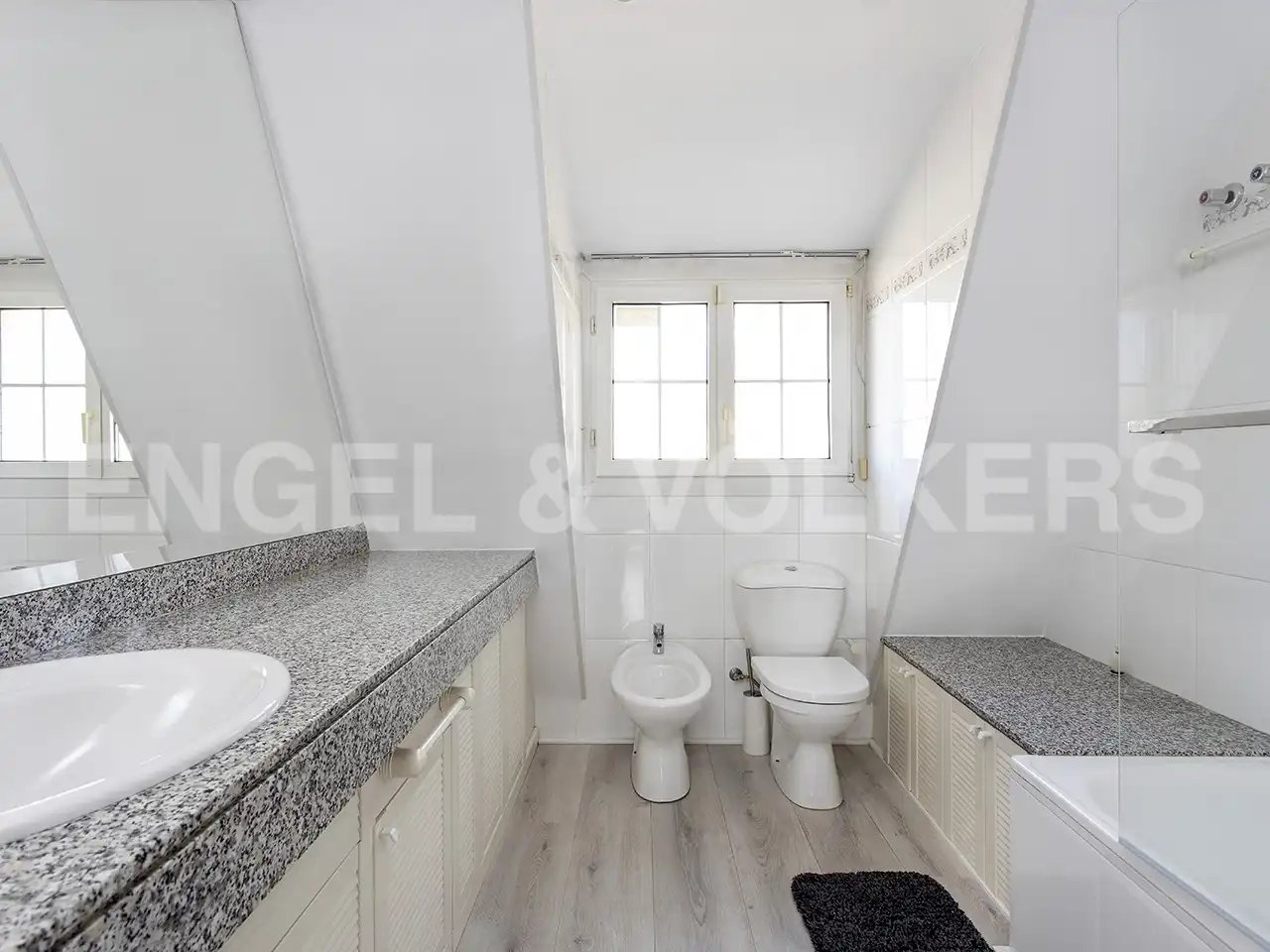 Pis de 440 m² a Esplugues de Llobregat