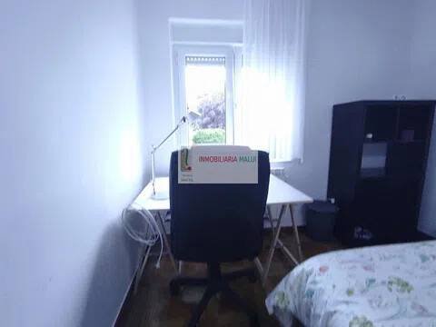 Piso de 100 m² en Oviedo