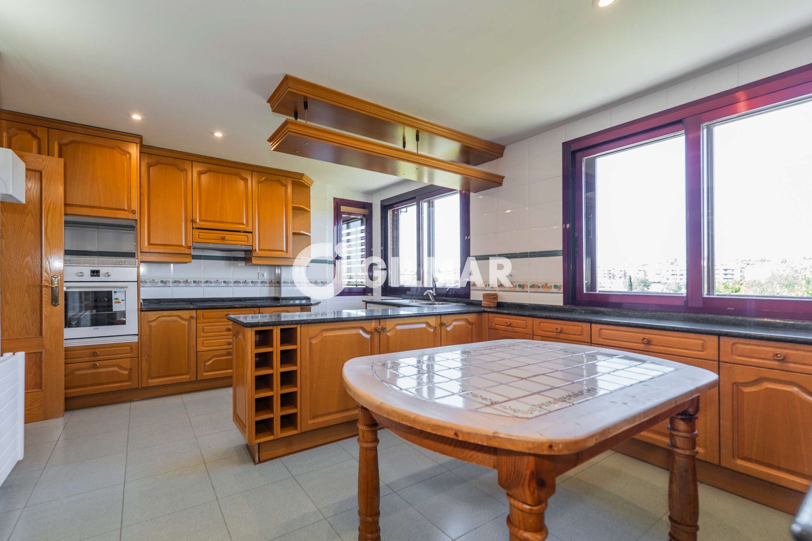 Wohnung 650 m² in Alhaurín de la Torre