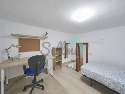 Pis de 112 m² a Oviedo
