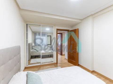 Piso de 66 m² en Oviedo