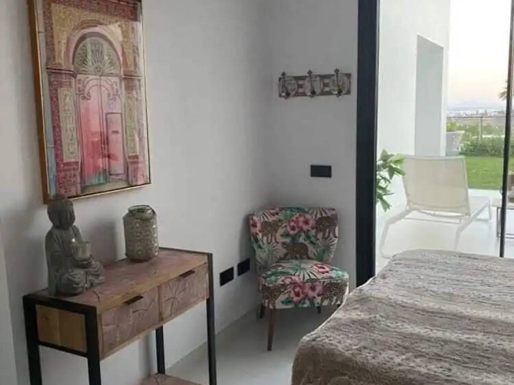 Piso de 150 m² en Estepona