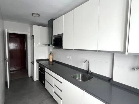 Flat 88 m² in Seville