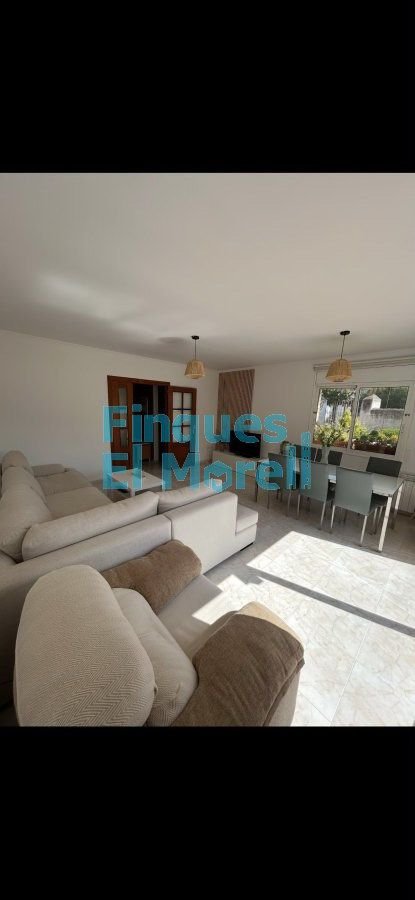 Casa de 242 m² en Vila-rodona