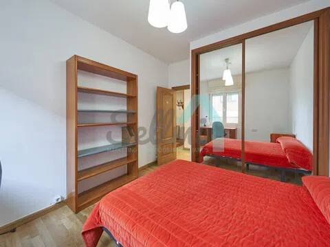 Piso de 106 m² en Oviedo