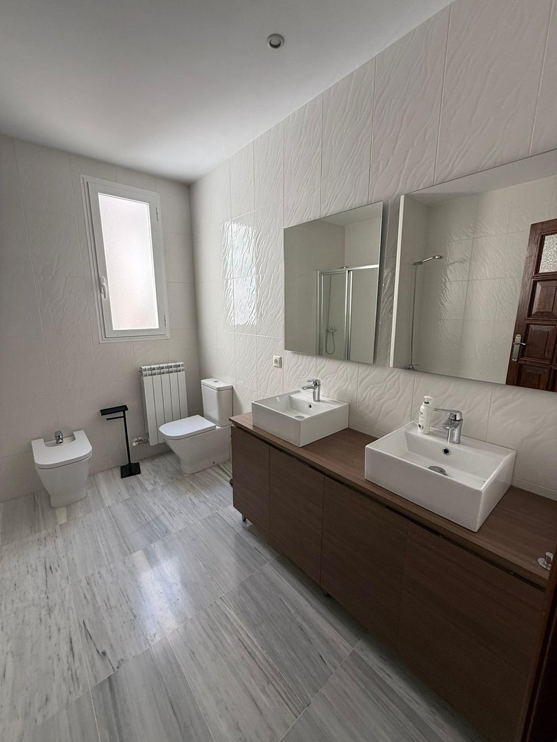 Appartamento 398 m² a Saragozza
