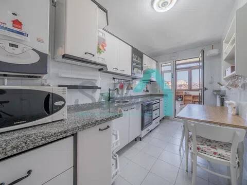 Piso de 87 m² en Oviedo