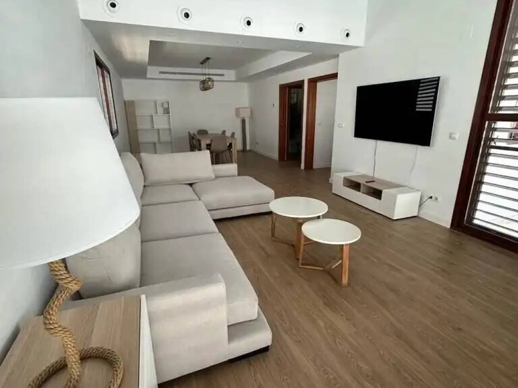 Casa de 340 m² en Dos Hermanas
