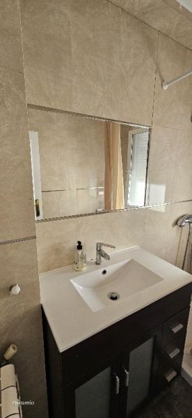 Habitación 80 m², León