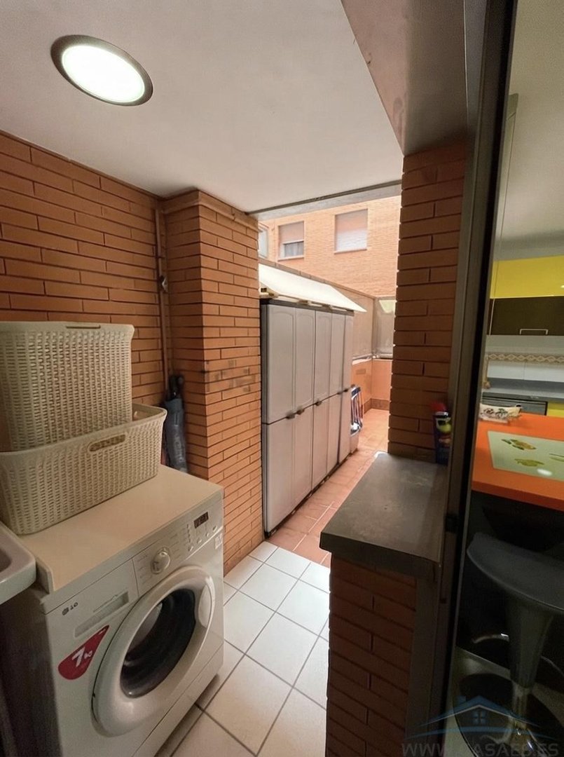 Pis de 95 m² a Almeria