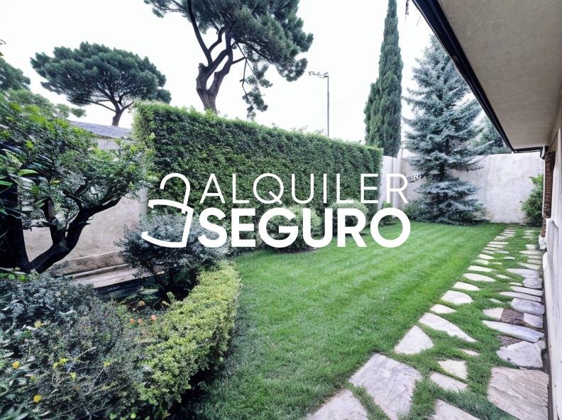 House 160 m² in Madrid