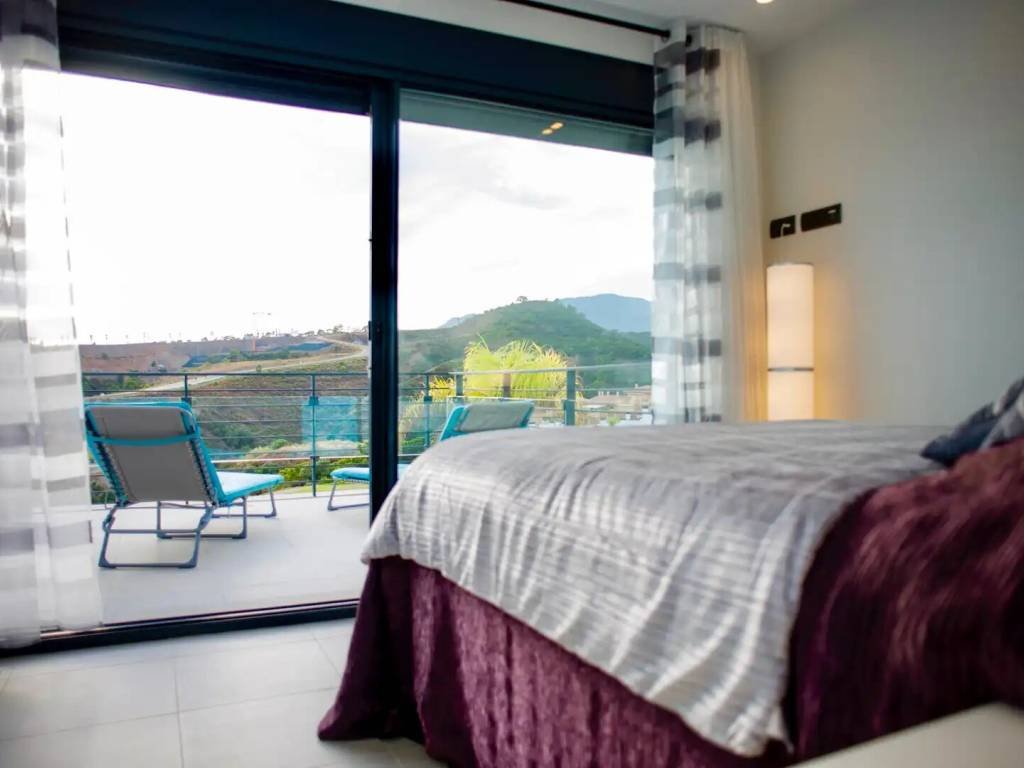 Casa de 396 m² en Estepona