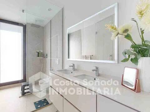 Casa de 200 m² en Finestrat