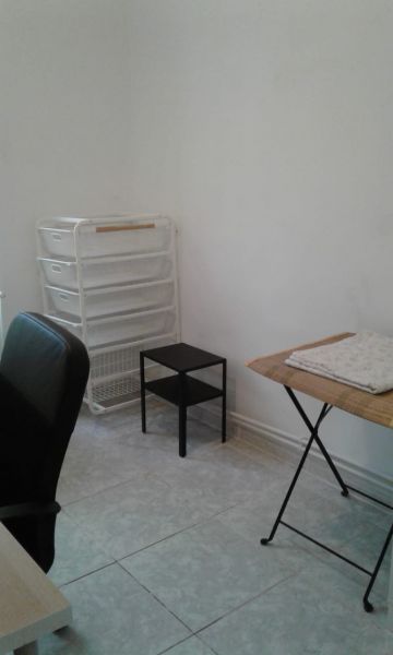 Quarto para alugar, Manresa