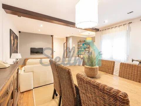 Piso de 126 m² en Oviedo