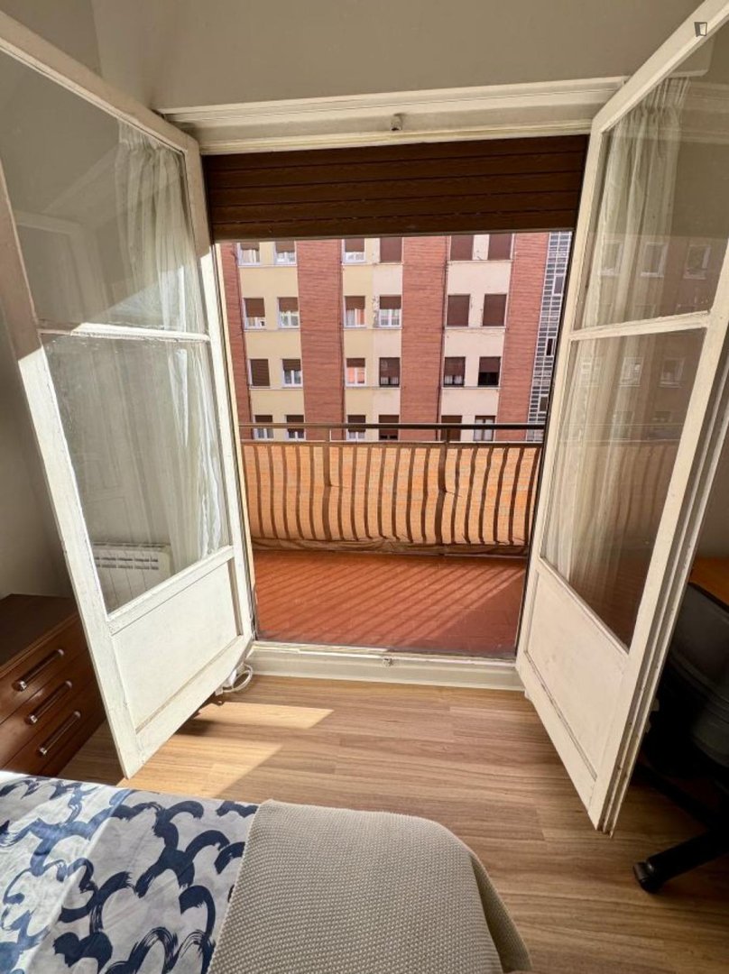 Habitació de lloguer, Bilbao
