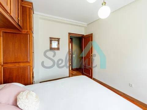 Piso de 122 m² en Oviedo