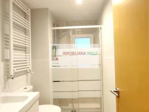 Pis de 80 m² a Oviedo