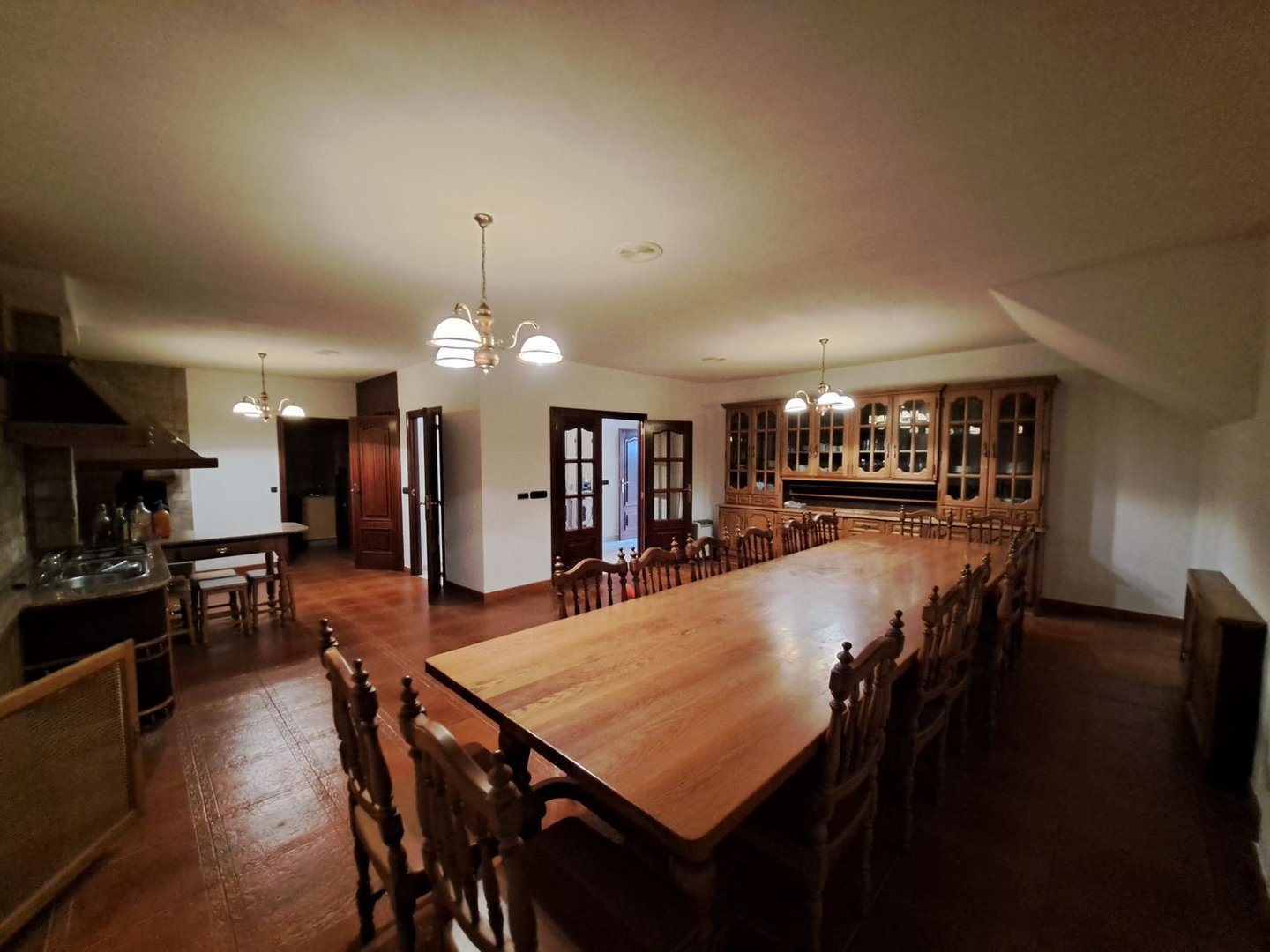 Casa de 494 m² a Teo