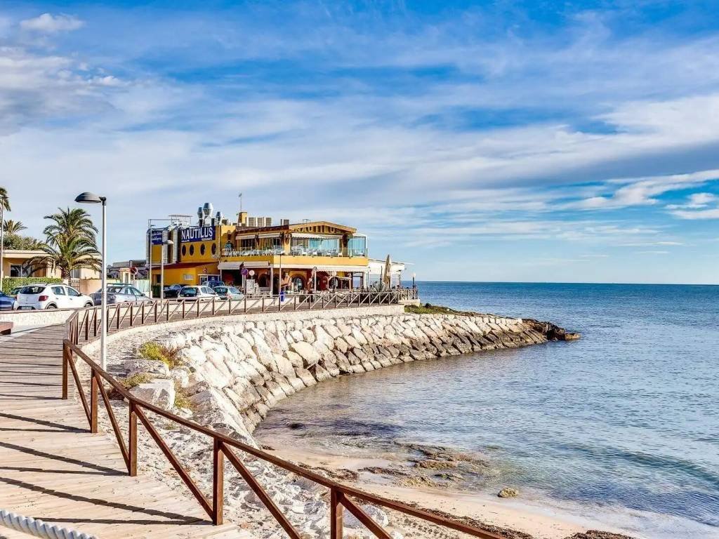 Piso de 64 m² en Torrevieja