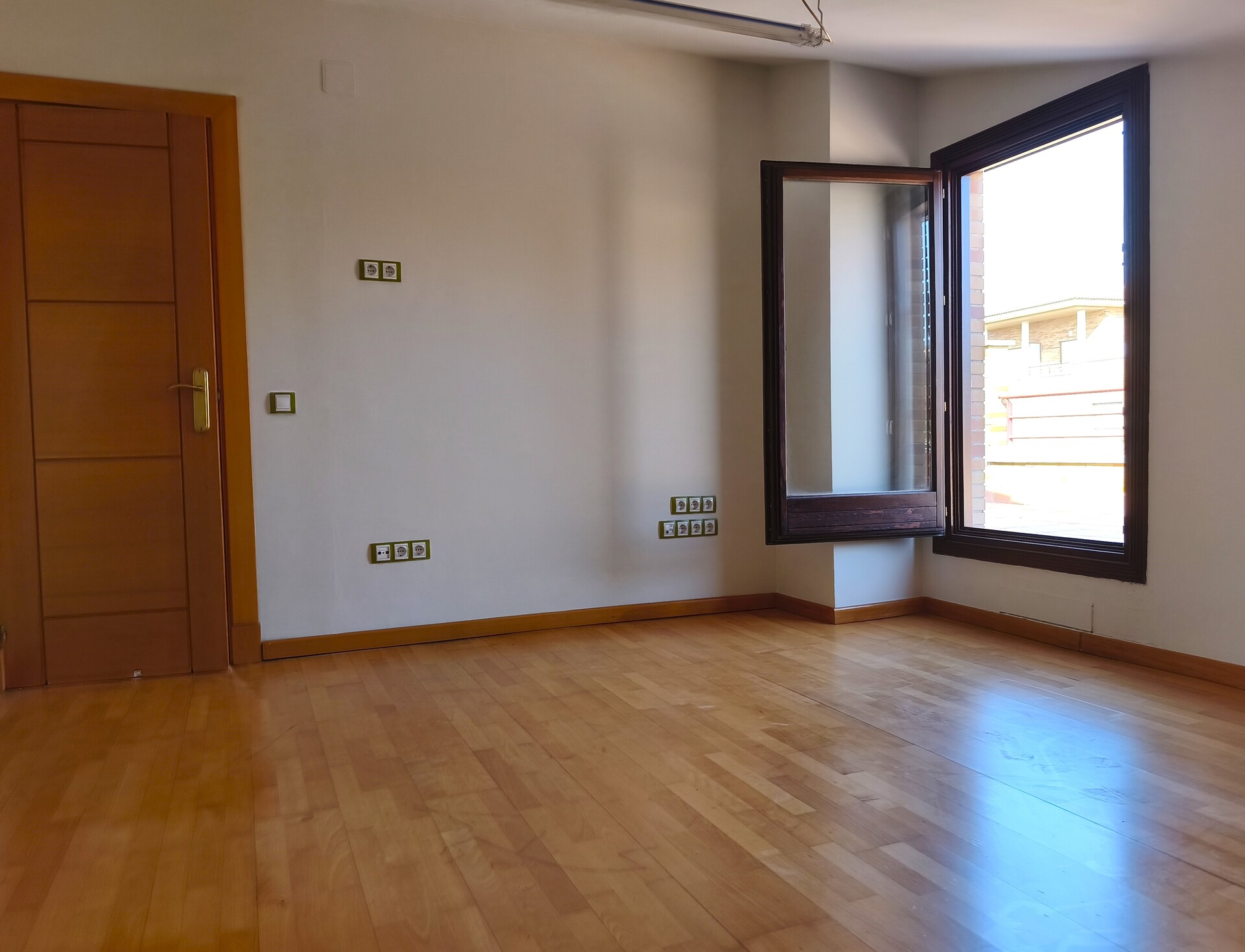 Piso de 335 m² en Zaragoza