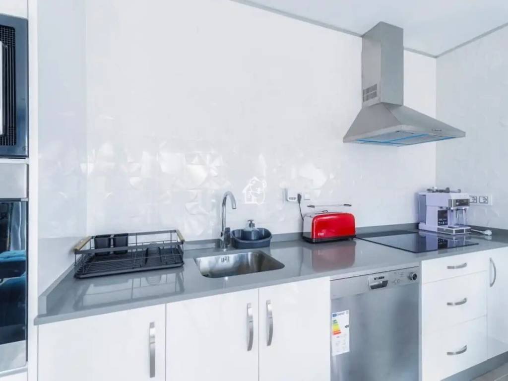 Casa de 400 m² en Los Montesinos