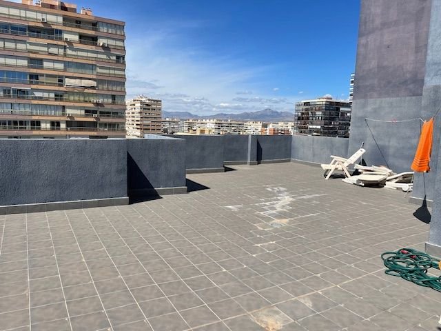 Pis de 73 m² a Alacant