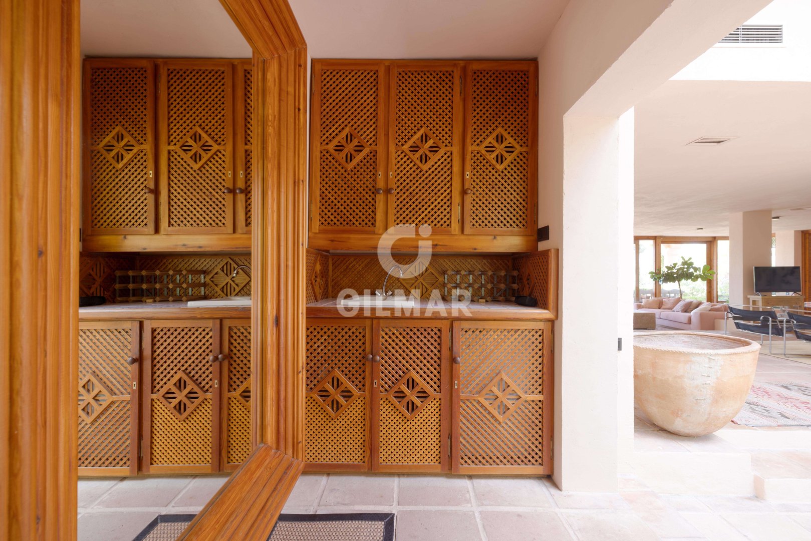 Casa de 400 m² en Luque