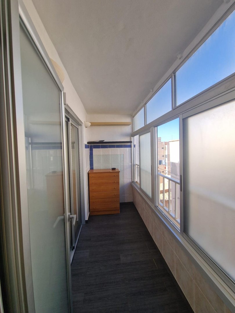 Piso de 85 m² en Santa Pola
