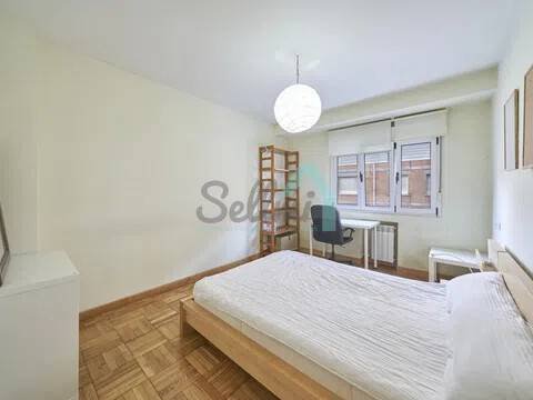 Piso de 85 m² en Oviedo