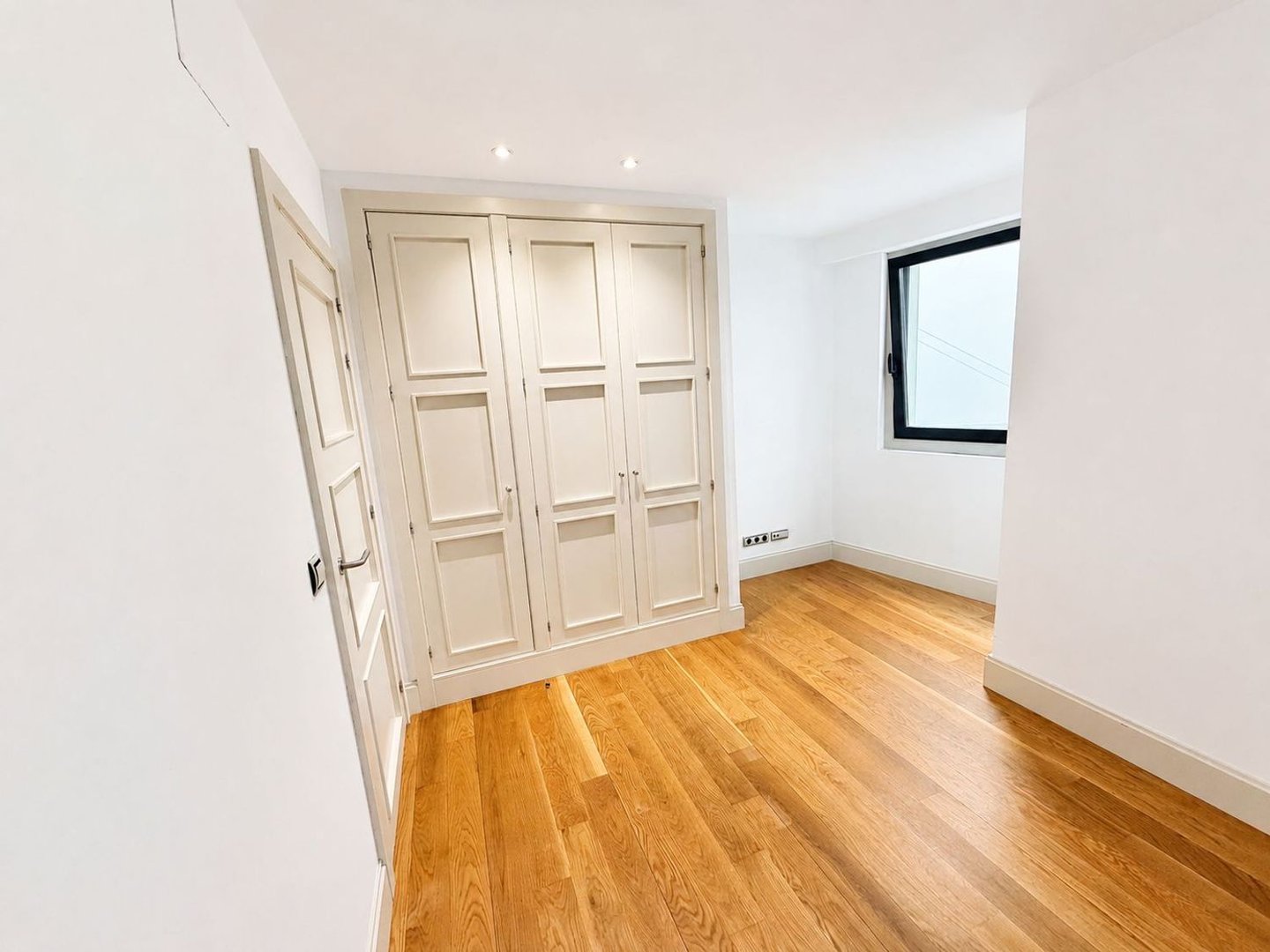 Appartamento 90 m² a Donostia / San Sebastián